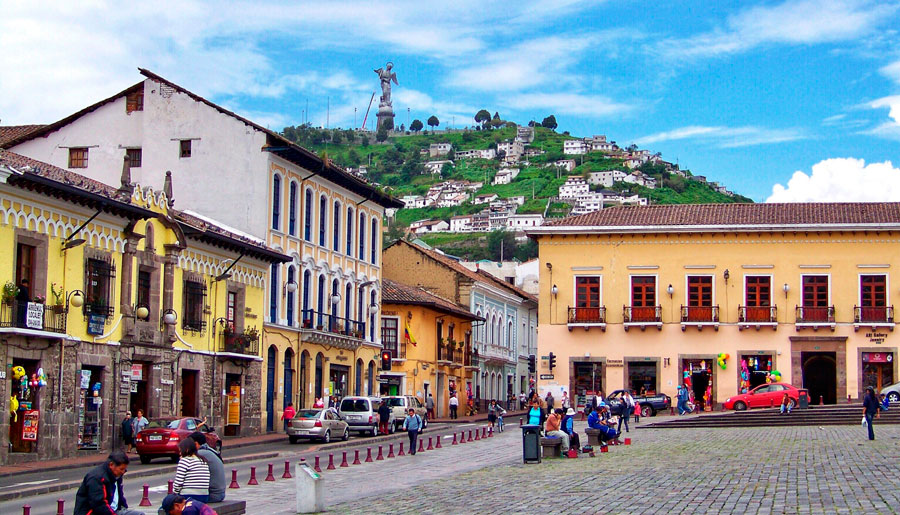 Fuentes a RT: EE.UU. recluta a personas en Ecuador para dar un golpe de Estado en Venezuela