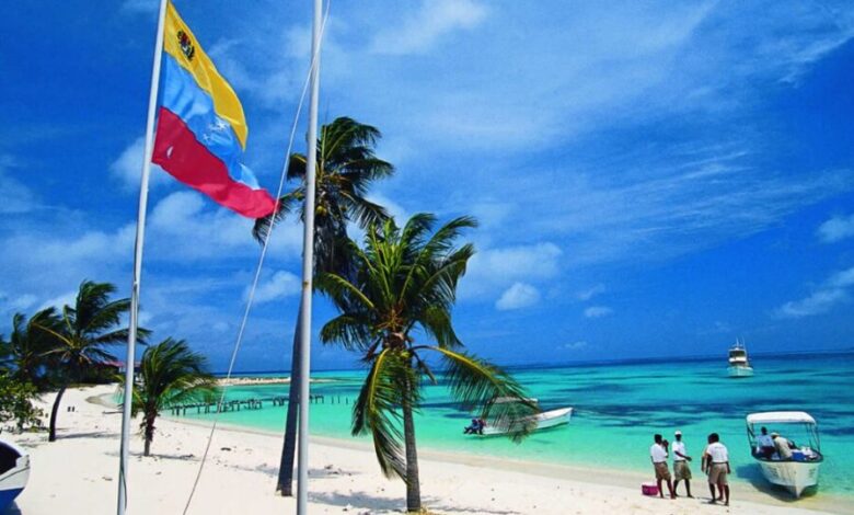 Ministerio de Turismo estableció estrategias para impulsar y fortalecer el sector