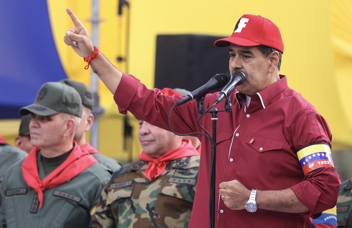 Presidente Maduro juramentará comisión y entregará reforma constitucional el 15-F