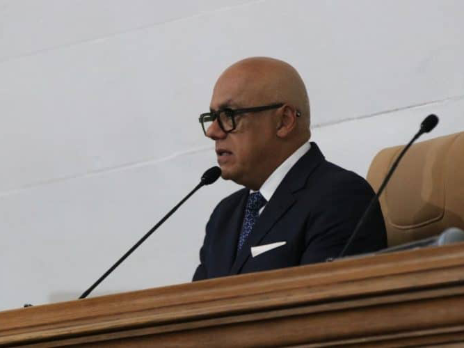 Jorge Rodríguez asegura que los deportados no tienen vínculos con el Tren de Aragua