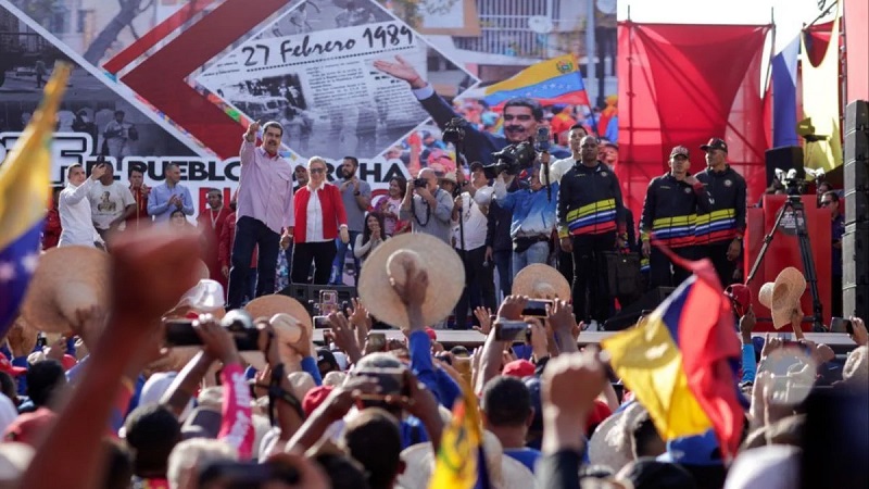 Presidente anuncia reactivación de los Bancos Comunales