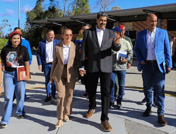 Primera Escuela Internacional de Liderazgo Juvenil abre sus puertas