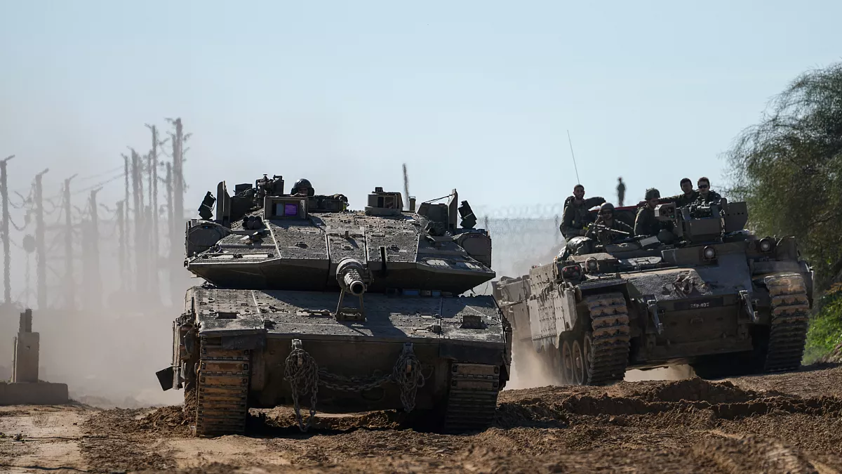 Las tropas israelíes avanzan en Gaza y destruyen un hospital oncológico