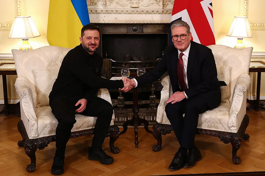 Reino Unido y una UE dividida estudian el apoyo a Ucrania sin la ayuda de EEUU: “Estaremos contigo hasta el final”