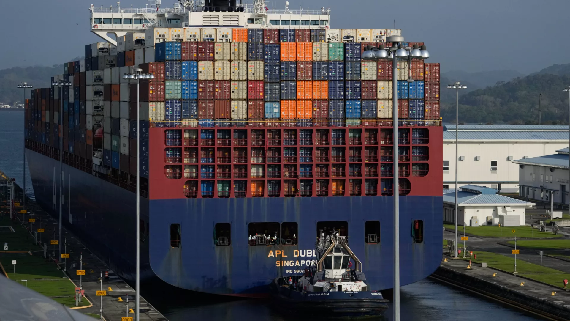 Un grupo liderado por EE.UU. comprará dos puertos en Panamá a una empresa de Hong Kong en medio de las presiones de Trump