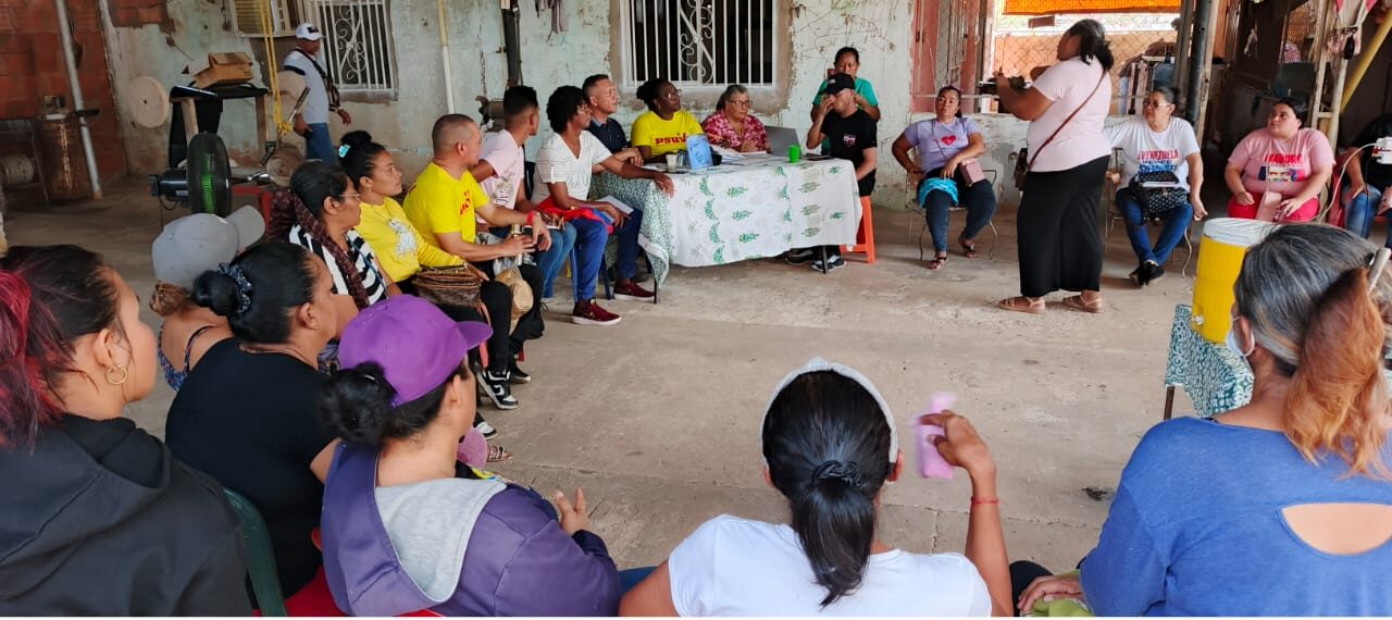 PSUV Domitila Flores fortalece estructuras comunitarias en jornada de revisión y orientación