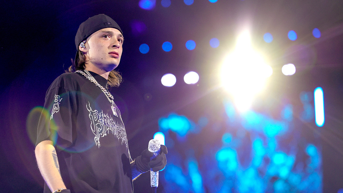 “Me derrito por ti”: Peso Pluma desvela en las redes quién es su nueva pareja