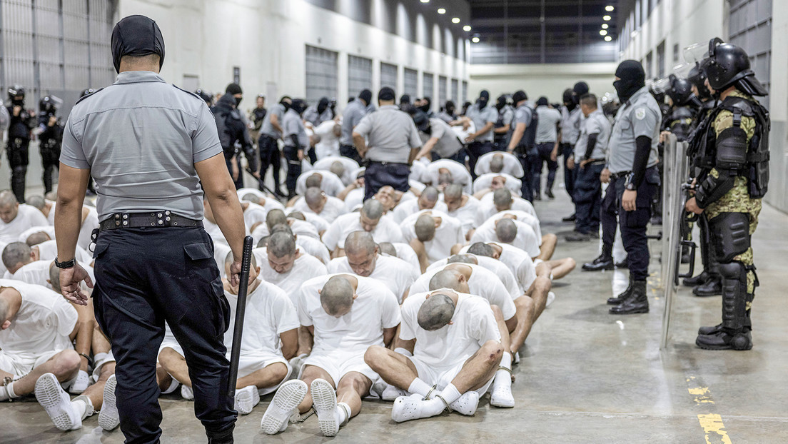 “Liberación inmediata”: Maduro reclama ante la ONU por los venezolanos detenidos en El Salvador