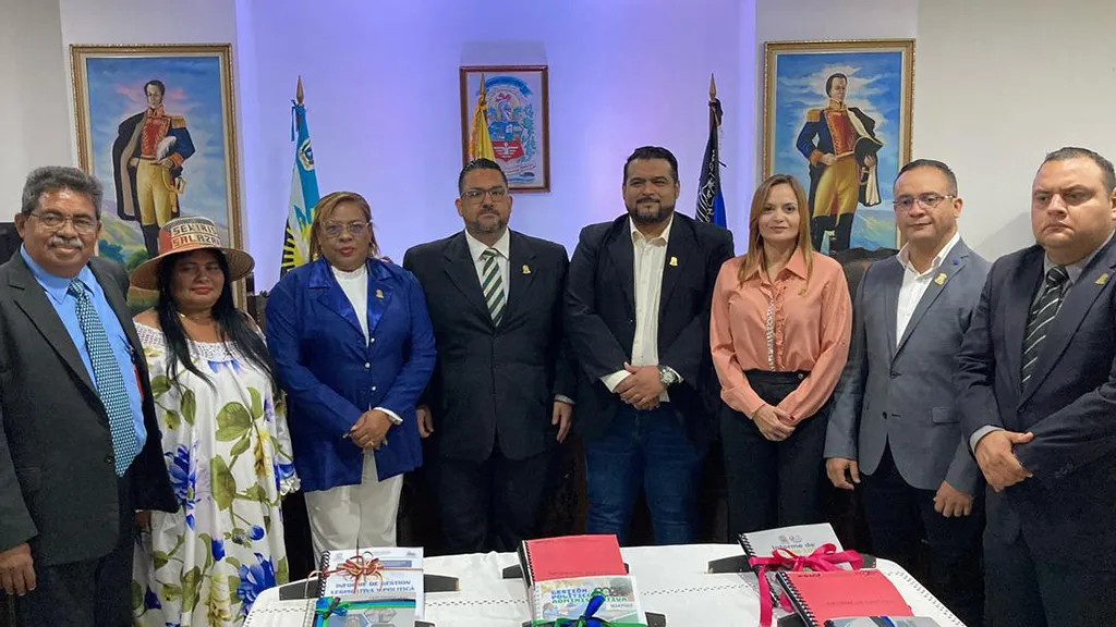 Concejales de Lagunillas rinden cuentas de su gestión durante 2024