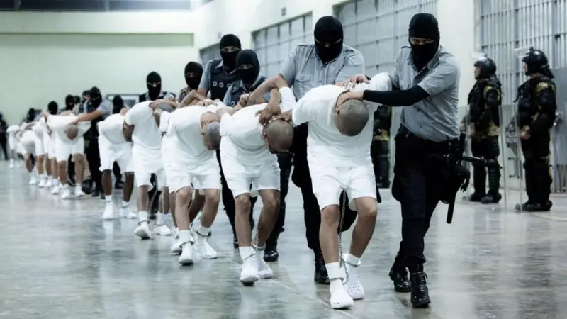 Jueza estadounidense dice que los nazis “fueron mejor tratados” por EE.UU. durante la Segunda Guerra Mundial que los venezolanos deportados por Trump