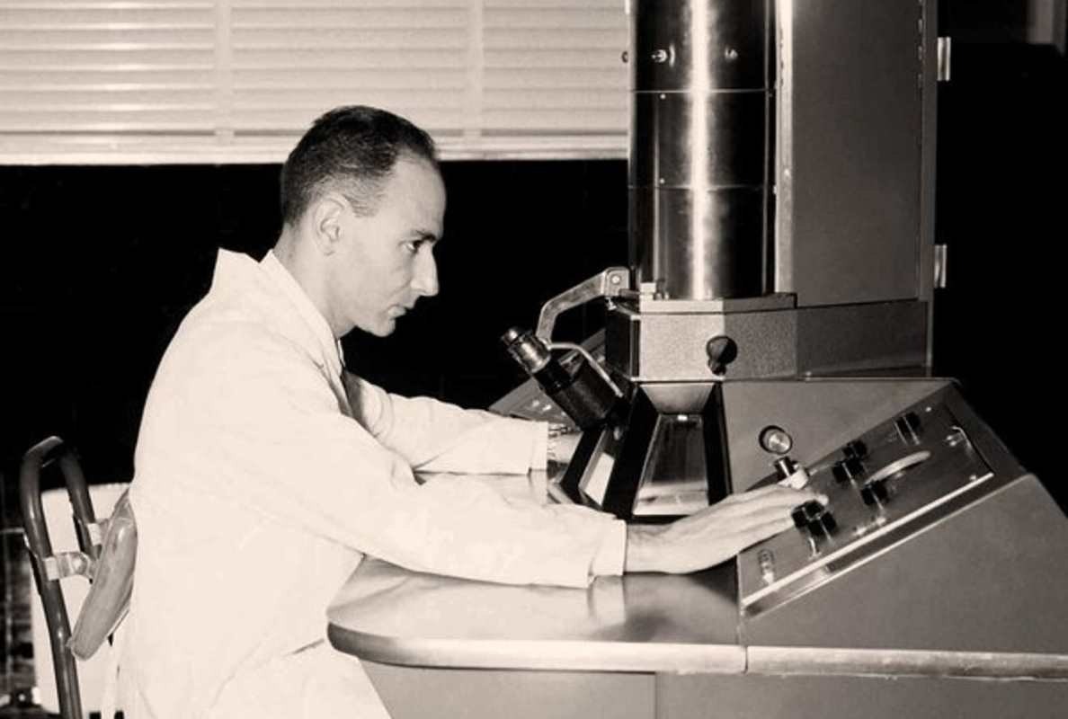 Gobierno Nacional exhumará restos del científico Humberto Fernández Morán para trasladarlos al Panteón Nacional