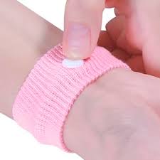 Si eres de los que se marean viajando prueba estas pulseras antimareo