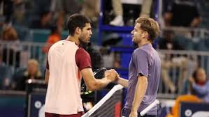 Semana negra de Alcaraz: eliminado en su debut en Miami