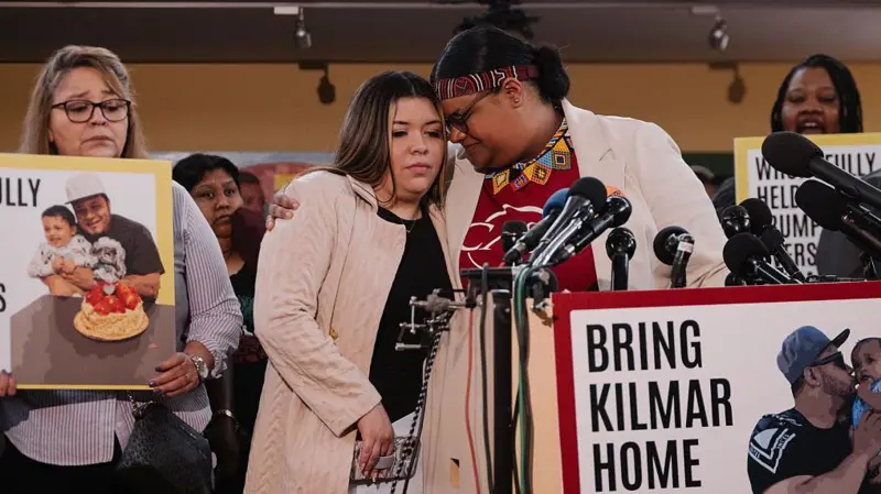 “No se tolerarán más juegos”: la dura exigencia de una jueza al gobierno de Trump para que retorne a Estados Unidos al salvadoreño deportado por error