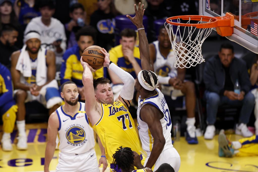 Arrecian los palos a Doncic, que asume su culpa’: “Mi actuación fue inaceptable, parecía que estaba tirando con la izquierda”