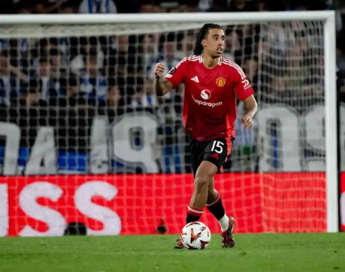 Dijo “no” al Madrid… y juega la mitad que Asencio: “El United me prometió lo que necesitaba”