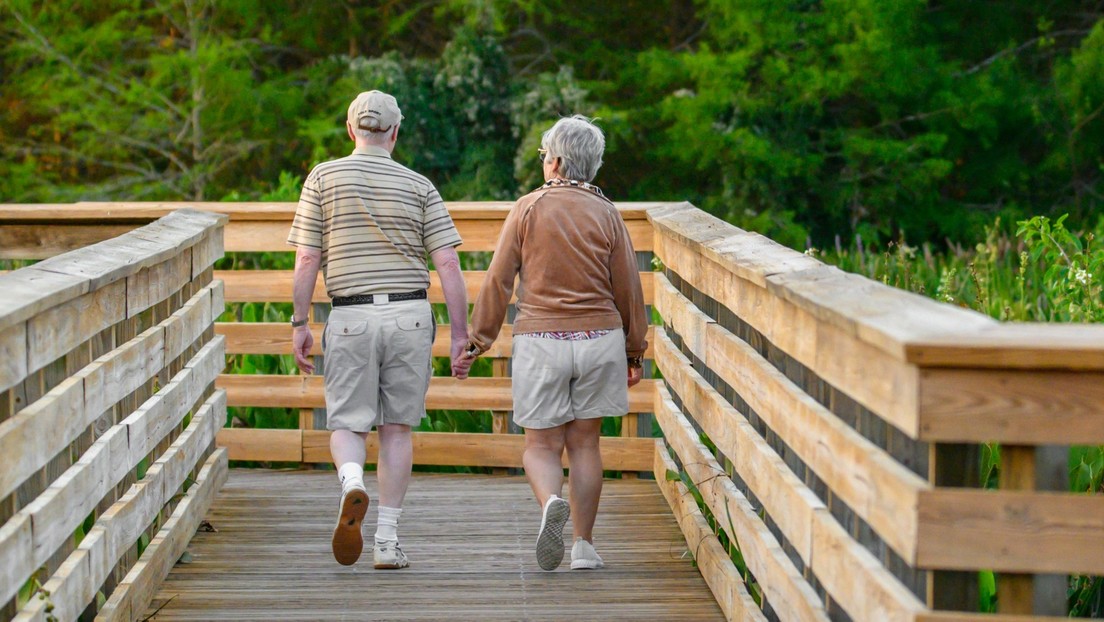 Hallan sorprendente vínculo entre el matrimonio y el riesgo de padecer demencia