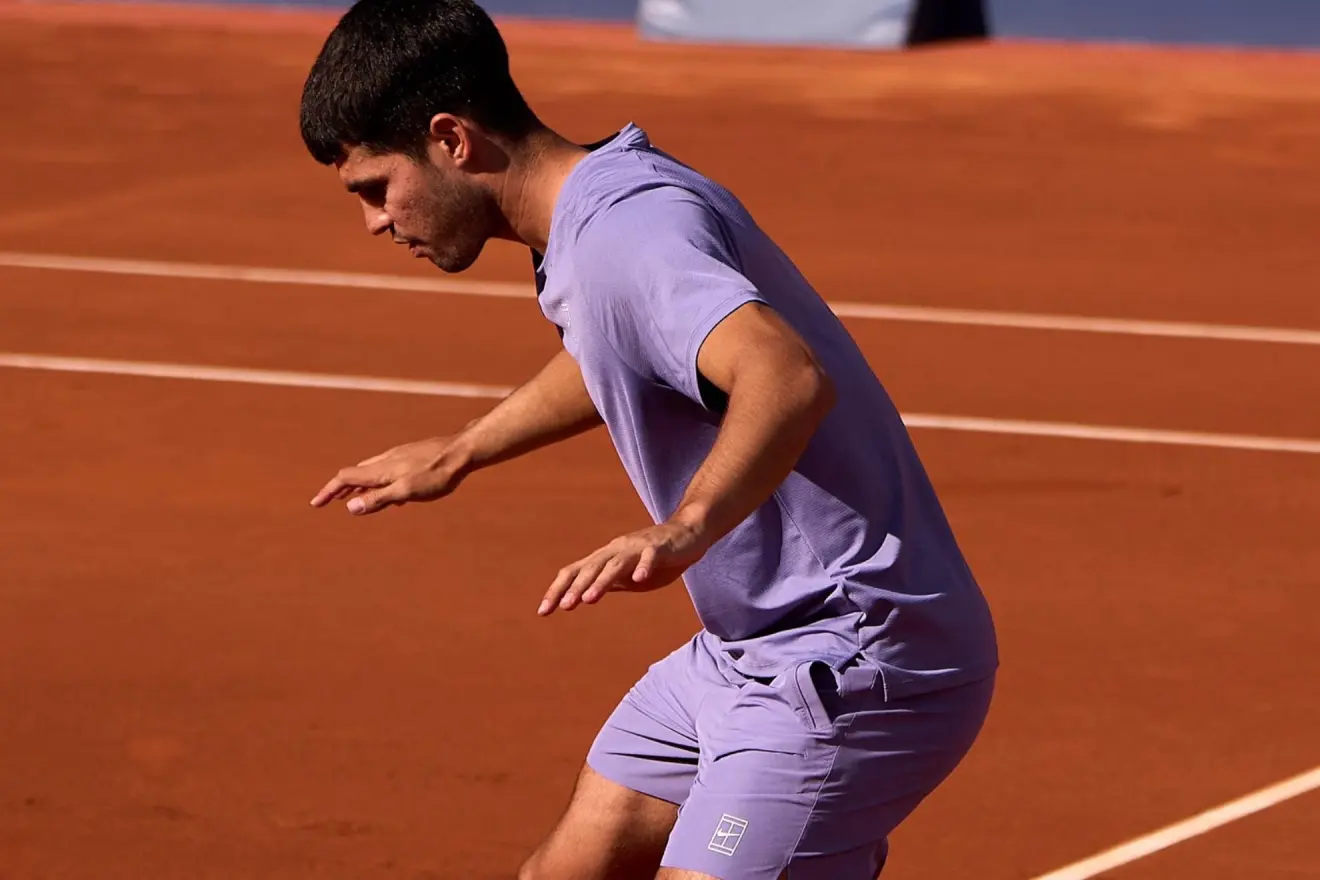 “Surfea, surfea”, la celebración de Alcaraz fomentada por Samuel López