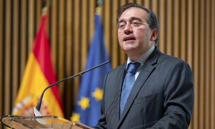 España reconoce que Maduro “representa internacionalmente” a Venezuela, aunque sin legitimar su reelección