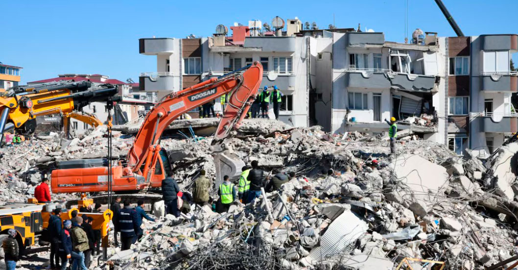 Un fuerte terremoto sacude la ciudad turca de Estambul