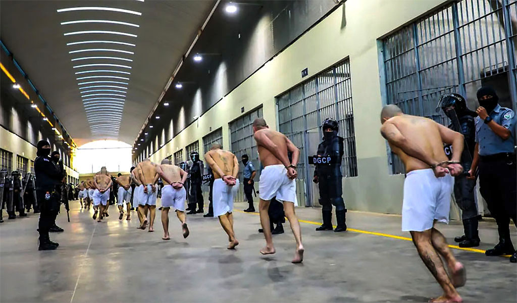 Jueza ordena el regreso a EEUU de migrante venezolano deportado a El Salvador