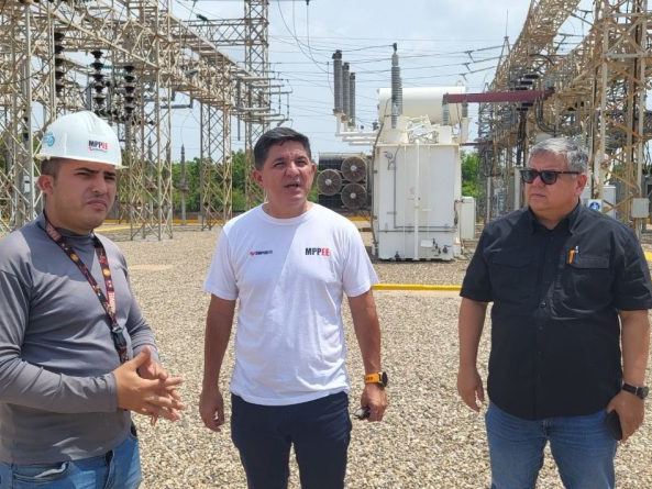 Ministro Jorge Márquez inspecciona avances en el sistema eléctrico del Zulia