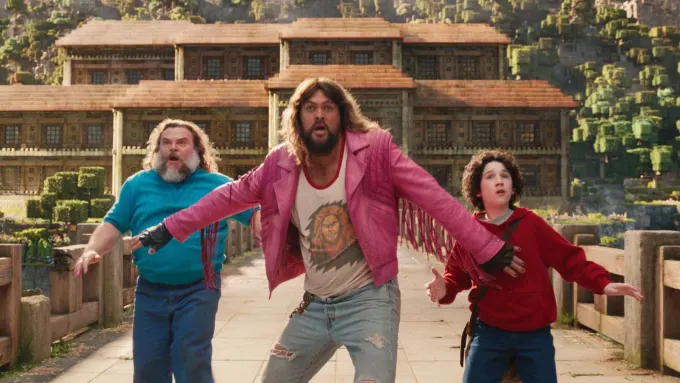 ‘A Minecraft Movie’ supera las expectativas de taquilla con un fin de semana de estreno de US$ 157 millones