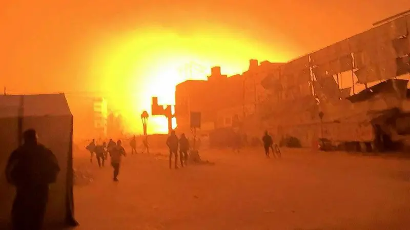 “Tienen 20 minutos para irse”: El mensaje que el ejército de Israel envió a un médico palestino antes de destruir el último hospital que funcionaba en la ciudad de Gaza