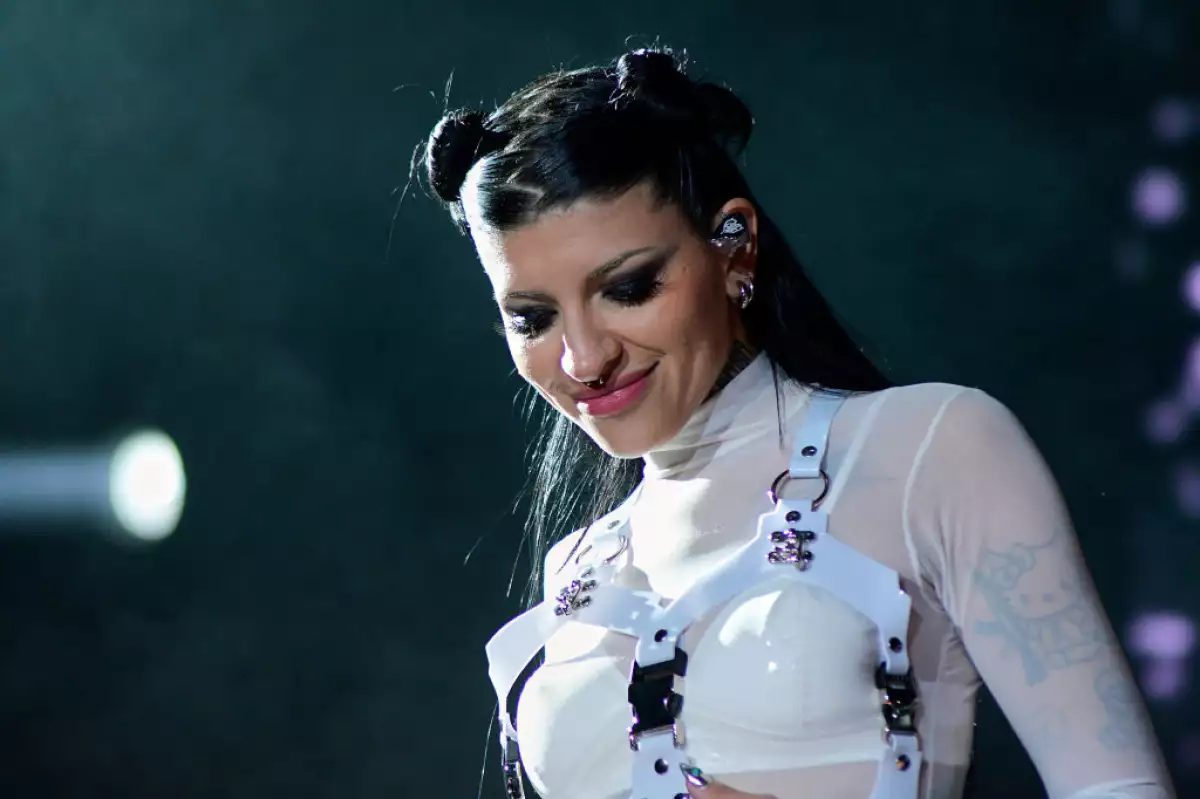 Cazzu aclara que no tiene ningún conflicto con Ángela Aguilar