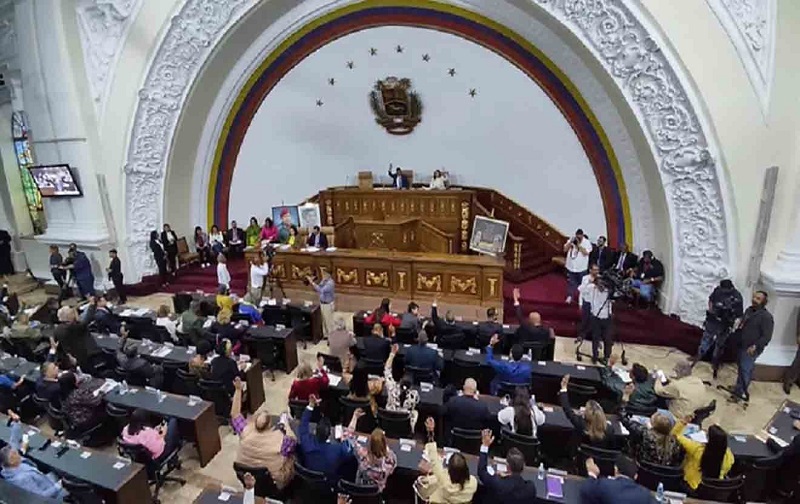 Asamblea Nacional aprueba Decreto de Emergencia Económica para enfrentar sanciones internacionales