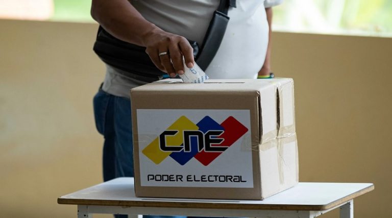 Más de 21 millones de electores están habilitados para participar en comicios del 25-May