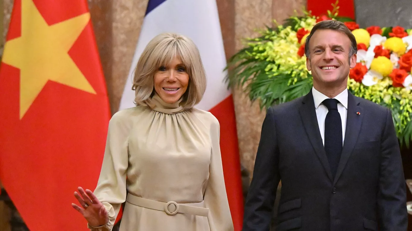 ¿Abofeteó Brigitte Macron al presidente francés?
