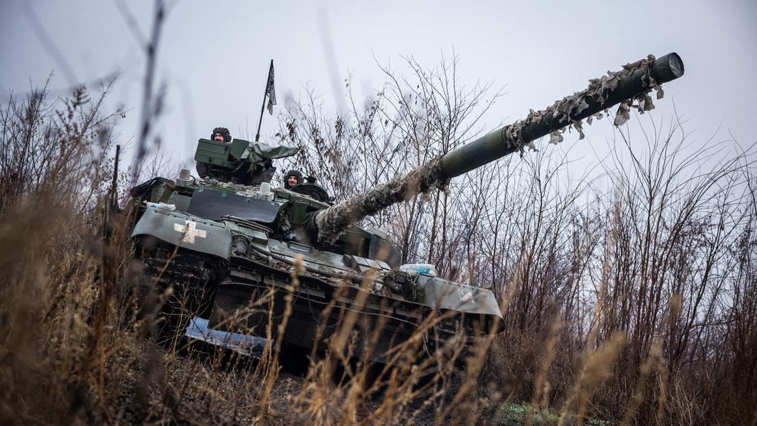 Zelenski rechaza la propuesta de Putin de un alto el fuego de tres días por el Día de la Victoria