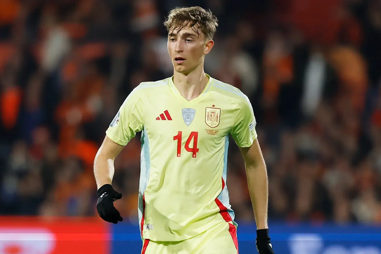 El deseo de Huijsen y los tres plazos de su cláusula