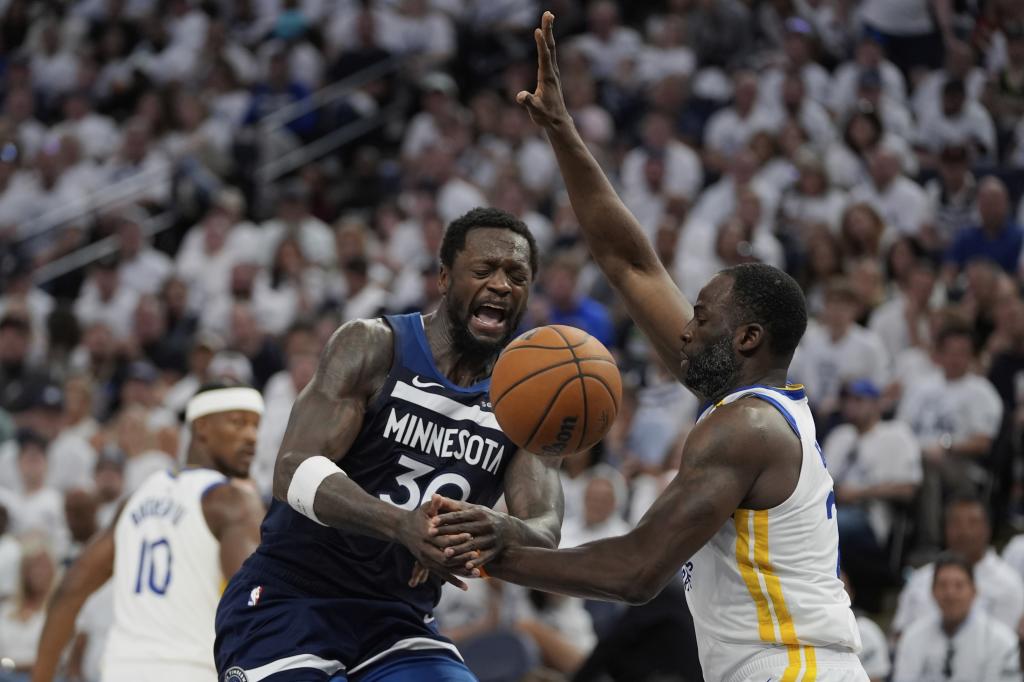 Los Wolves liquidan a los Warriors y viajan de nuevo a las Finales del Oeste