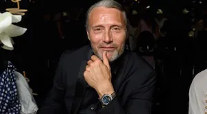 Mads Mikkelsen reflexiona sobre “Hannibal”; dice que no come carne humana, pero aprendió a analizarlo todo