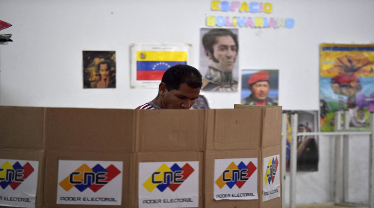 MINUTO A MINUTO | Venezolanos se movilizan a participar en Simulacro Electoral para conocer cómo votar