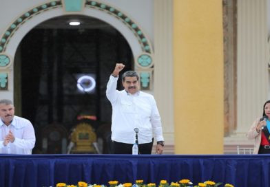 Maduro exige mano dura contra la delincuencia en el Zulia: “Caiga quien caiga”