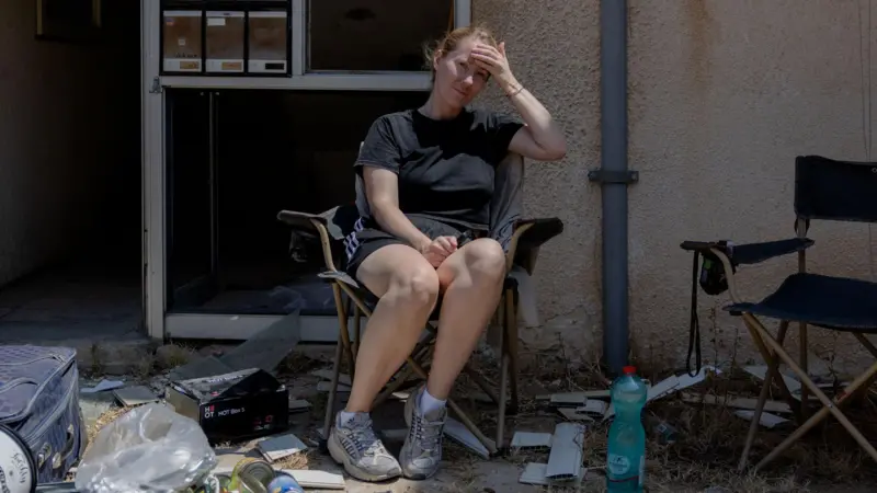 “Era necesario hacerlo, pero no esperábamos que nos afecte así” : los israelíes que apoyan el ataque a Irán en un barrio de Tel Aviv golpeado por misiles