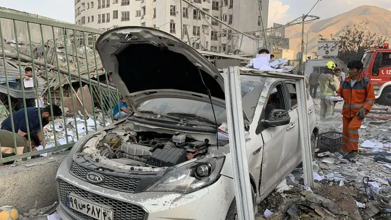 Israel lanza múltiples ataques contra Irán y Teherán responde con el envío de 100 drones