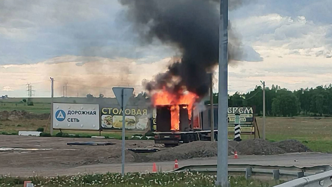 Ministerio de Defensa ruso: Kiev atentó con drones contra aeródromos militares rusos