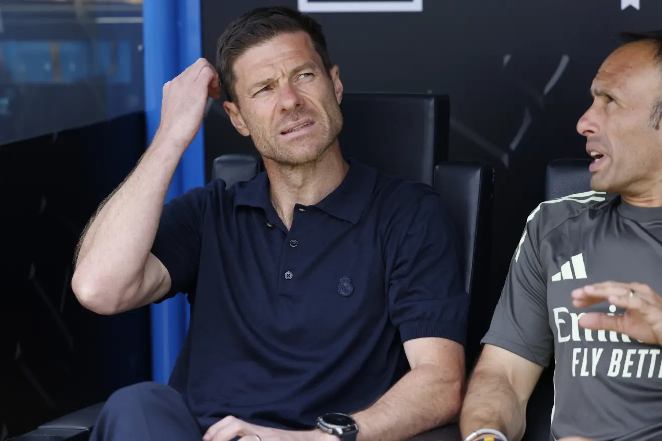 La primera lección de Xabi Alonso