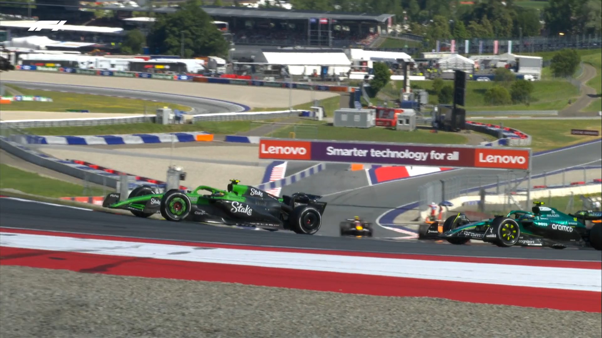 Norris doma a Piastri, Verstappen dice adiós y Alonso acaba de pie