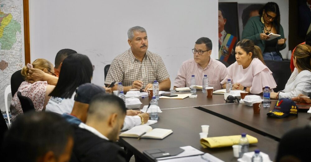 Gobernador electo Luis Caldera lidera instalación del Estado Mayor de la Salud en el Zulia