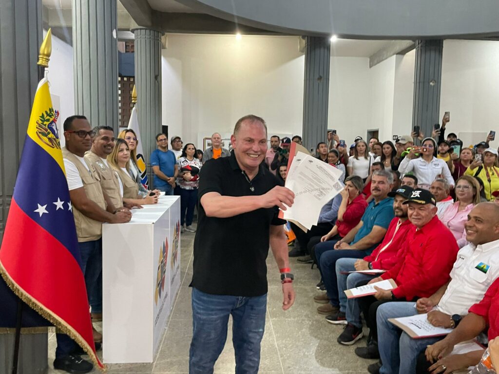 Gian Carlo Di Martino formaliza su candidatura a la Alcaldía de Maracaibo con promesas de transformación