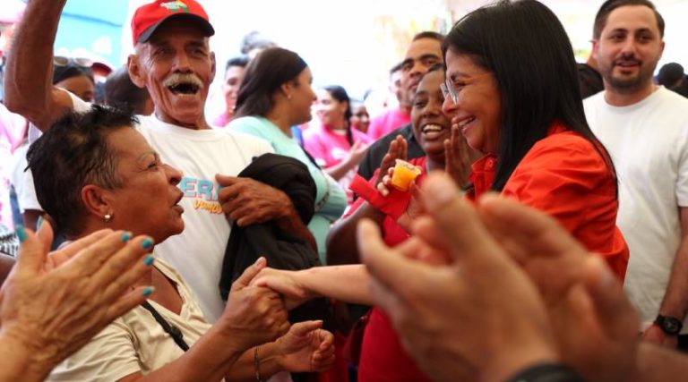 Gobierno nacional apoya a productores andinos que perdieron cosechas por lluvias