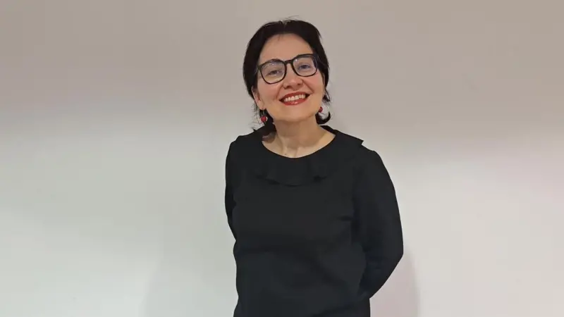 “Pelear, reprochar o insistir solo empeorará las cosas”: cómo tratar a un familiar que padece demencia