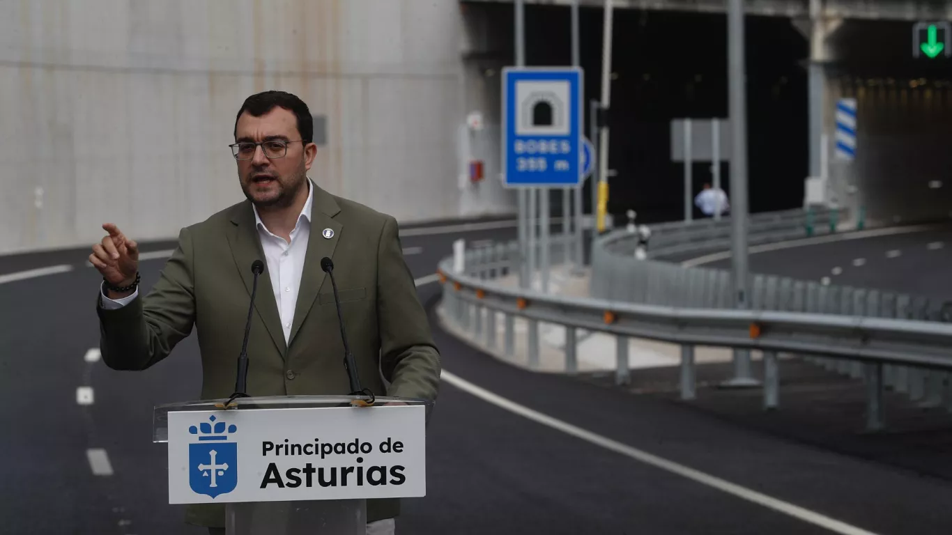 Asturias se rebela contra el pacto fiscal con Cataluña y abre otro frente en el PSOE
