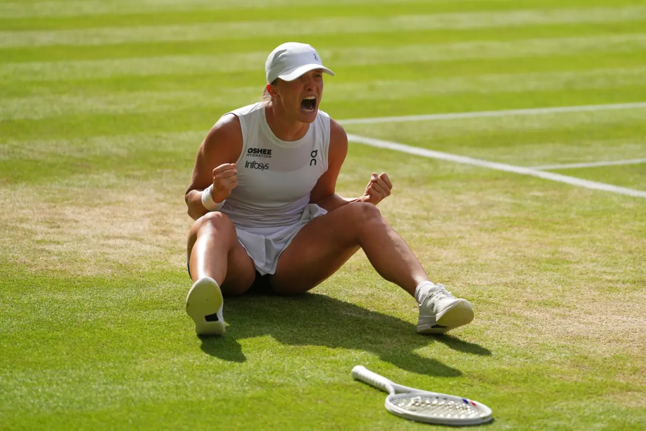Swiatek se corona en Wimbledon con un brutal 6-0, 6-0 para la historia del tenis