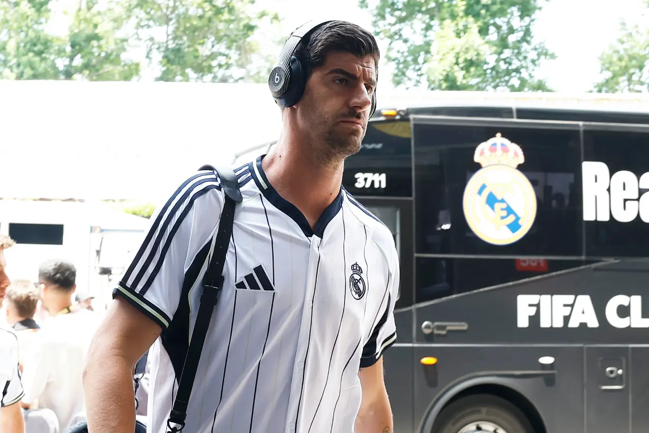 Courtois renueva por una temporada más con el Real Madrid